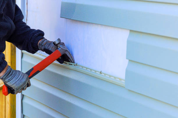 Reliable Siding Inspection contractor in Burlington, CO by Creative Siding